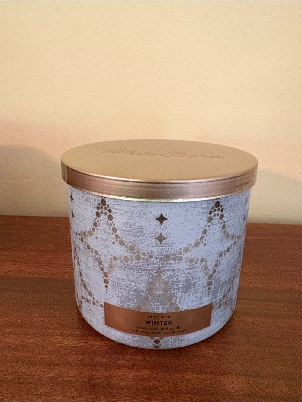 White Barn Winter 3-Wick Candle in Light Blue and Gold “Winter” Scented Winter - Picture 2 of 5